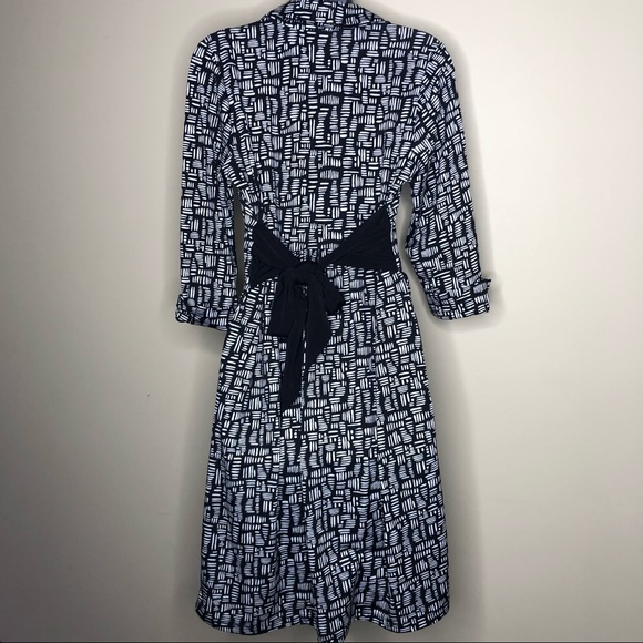 SOLD!! Black and White Maternity Dress - Picture 11 of 11